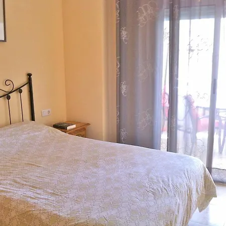 Oasis Pool Apartament